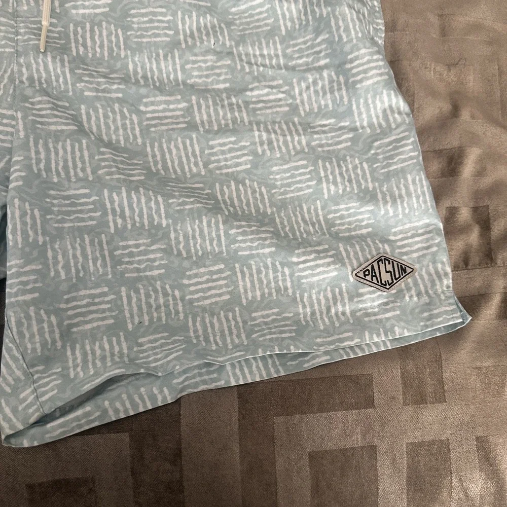 PacSun‎ Shorts Mens XL Blue Geometric Swim Trunks Mesh Lined Elastic Waist